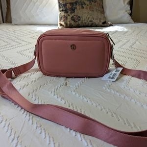 Lululemon camera crossbody bag